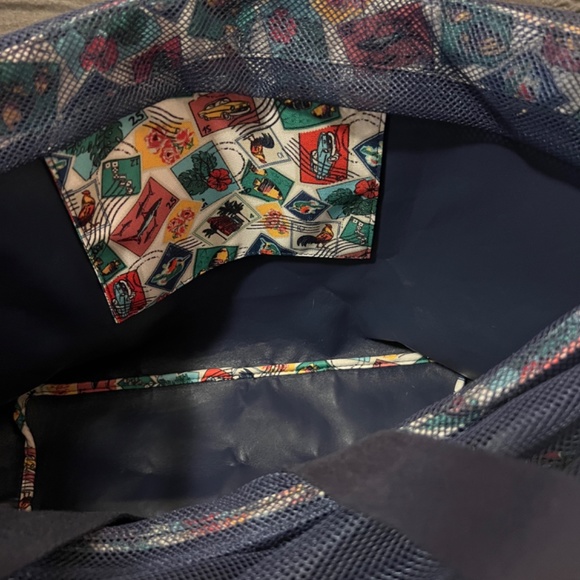 Vera Bradley Large Cuban Stamps Tote. EUC - Picture 7 of 7